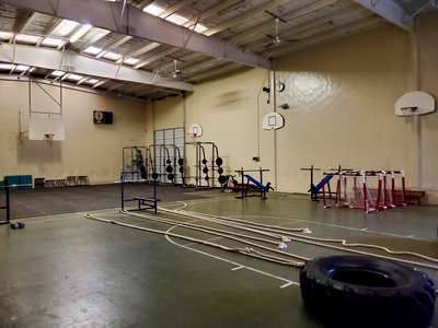 051 Lowell Academy Gym - Secondary in San Antonio