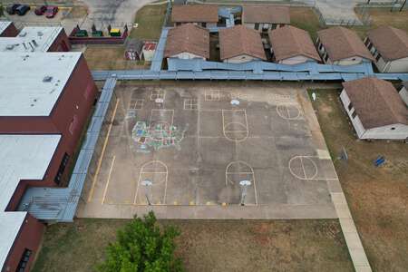 Pleasant Grove Elementary School Outdoor Basketball Courts in Dallas
