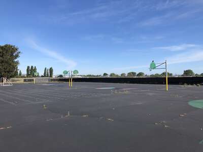 Verde Elementary School Outdoor Basketball Courts in Richmond