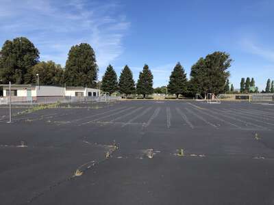 Verde Elementary School Outdoor Basketball Courts in Richmond