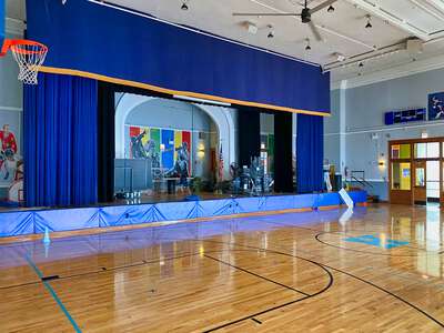Hamilton - Alexander Hamilton Elementary School Gym in Chicago