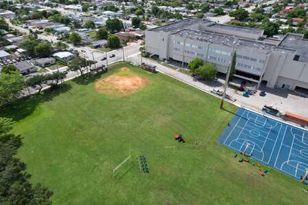 Hialeah Senior High School Field - Softball in Hialeah