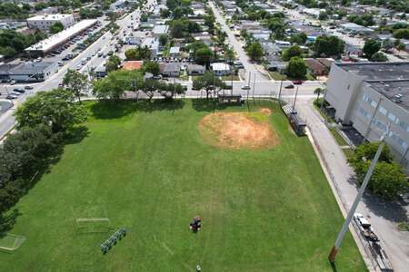 Hialeah Senior High School Field - Softball in Hialeah