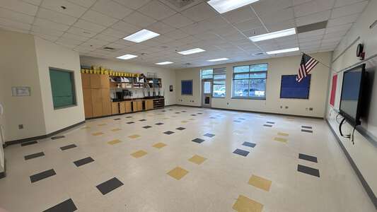 Billingsville-Cotswold Elementary School Classroom Standard in Charlotte 2