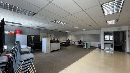 Meredith Hill Elementary School Classroom Standard in Auburn