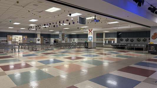 Abess Park Elementary School Cafeteria (3 hr min) in Jacksonville