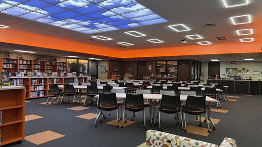 Putnam City High School Library in Warr Acres 3