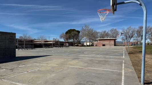 Del Sur Senior Elementary School Outdoor Basketball Courts in Lancaster 2