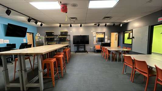 Gilbert Branch Garage/STEM Lab in Gilbert 2