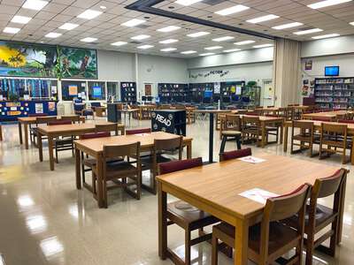 Benito Middle School (0201) Library in Tampa