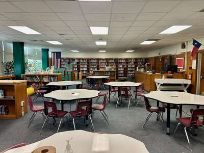 Thomas J Rusk Middle School Library in Dallas