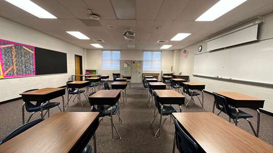Grace Snell Middle School Classroom Standard in Loganville 3