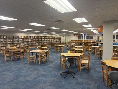 Highlands Middle School Library (3 hr min) in Jacksonville