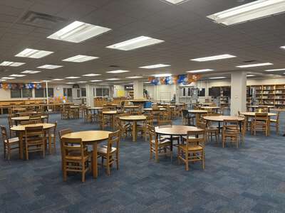 Highlands Middle School Library (3 hr min) in Jacksonville