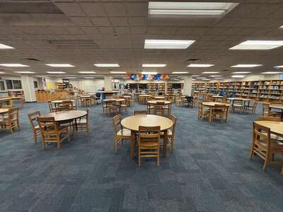 Highlands Middle School Library (3 hr min) in Jacksonville