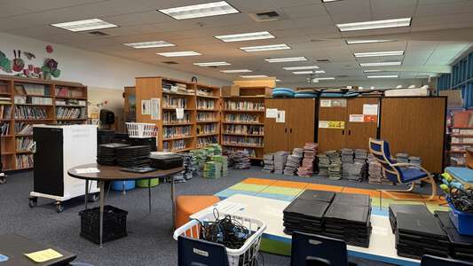 Sycamore Elementary School Library in Orange 2