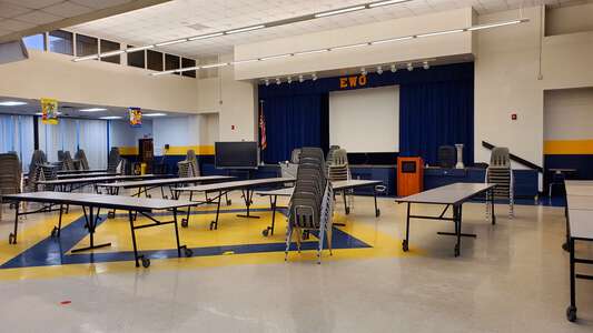 Oliver Elementary School Multi Purpose Room in Riverdale