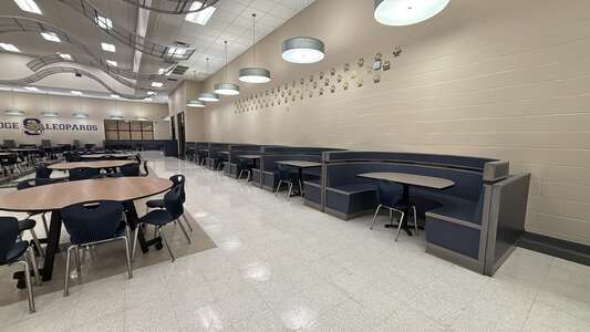 Southridge Jr. High School Cafeteria in Oklahoma City 2