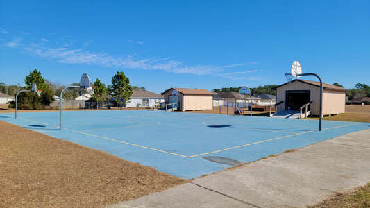 Coppergate School of the Arts Outdoor Basketball Courts in Middleburg