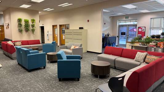 Canyon Crest Academy Career and Counseling Center in San Diego 3