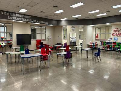 Sawnee Elementary School Library in Cumming