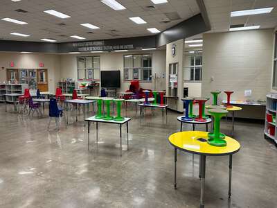 Sawnee Elementary School Library in Cumming