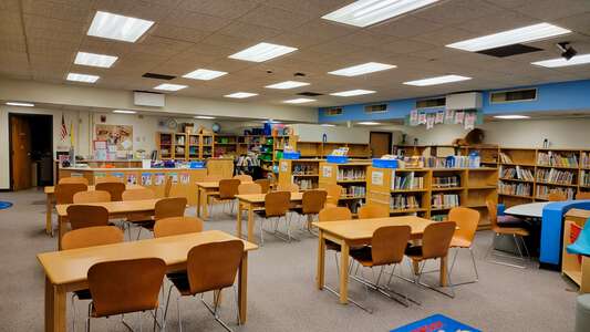 Zia Elementary School Library in Albuquerque
