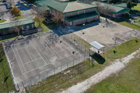 Heritage Middle School Outdoor Basketball Courts in Deltona