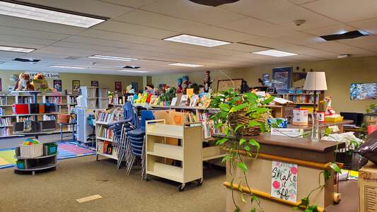 Libby Elementary School Library in Oceanside