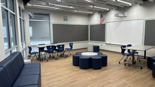 Loma Ridge Elementary School Student Commons in Irvine