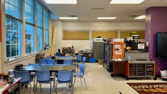 Solar Preparatory School for Girls Library in Dallas 2
