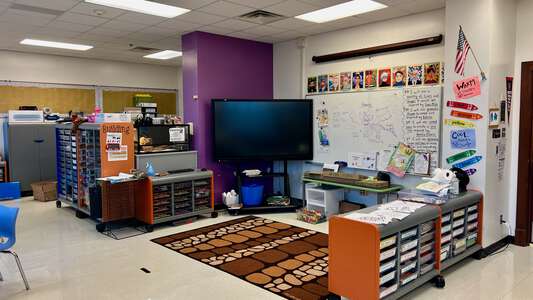 Solar Preparatory School for Girls Library in Dallas 3