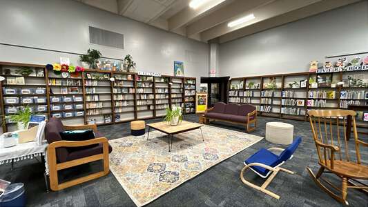 Cloud Elementary School Library in Wichita 5