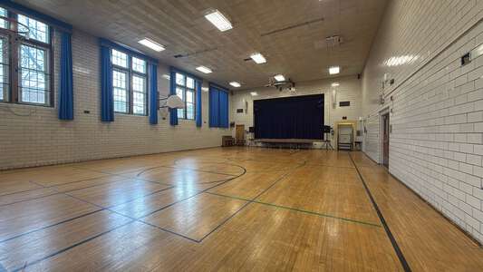 Chappell - Eliza Chappell World Language Magnet Small Gym/Auditorium in Chicago