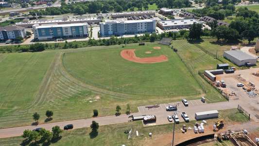 Del City Middle School Field - Baseball in Del City 3