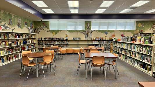 Villas Elementary School Library in Fort Myers