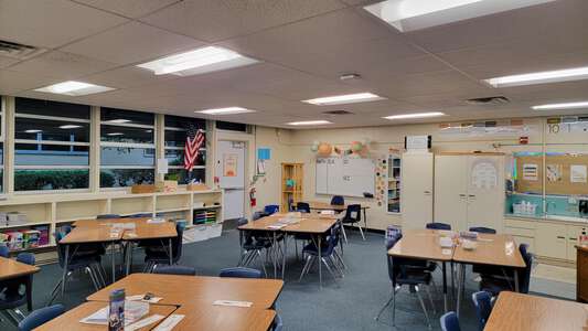 Bancroft Elementary School Classroom Standard in Spring Valley