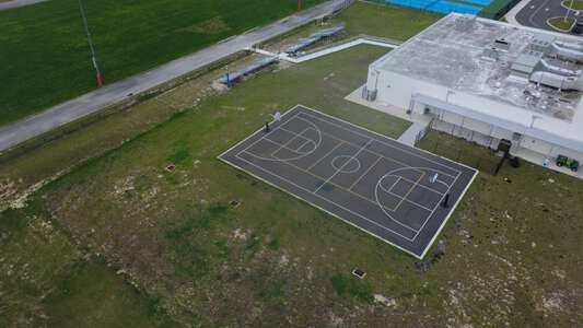 McLaughlin Middle & Fine Arts Academy School Outdoor Basketball Courts in Lake Wales
