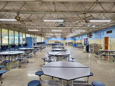 Broadmoor Senior High School Cafeteria in Baton Rouge