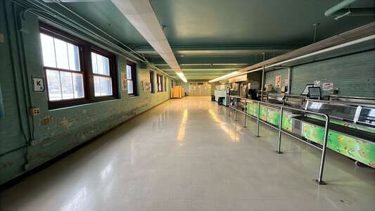 Doolittle - James R Doolittle Jr Elementary School Cafeteria in Chicago 3