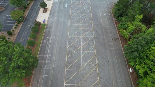 Elizabeth Lane Elementary School Parking Lot - Front in Matthews 3