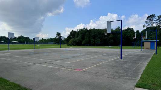 Audubon Elementary School Outdoor Basketball Courts in Baton Rouge
