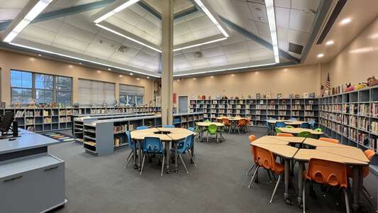 West Riverside Elementary School Library (3 hr min) in Jacksonville