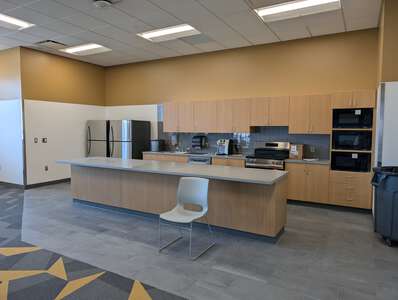 Deseret Peak High School Faculty Lounge in Tooele