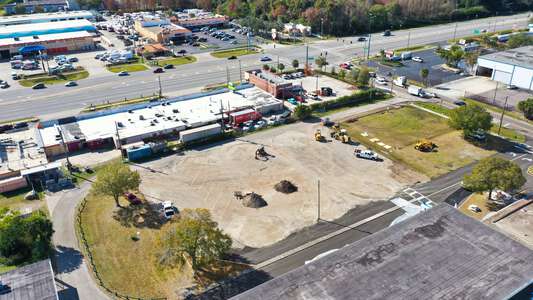 Pierce Middle School (0082) Parking Lot in Tampa