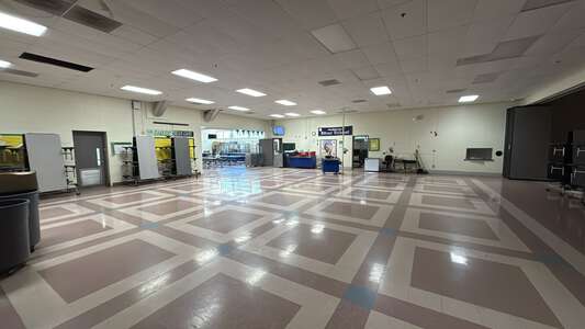 Hidden Valley Elementary School Cafeteria in Charlotte 2
