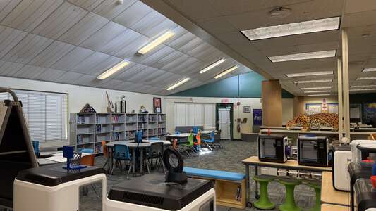 Beauclerc Elementary School Library (3 hr min) in Jacksonville 2
