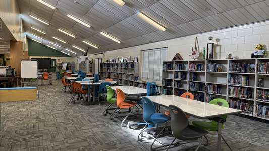 Beauclerc Elementary School Library (3 hr min) in Jacksonville 5