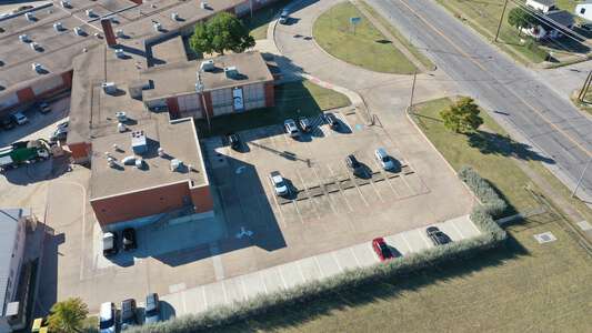 Mitchell Boulevard Elementary School Parking Lot - Main in Fort Worth