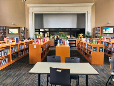 Skyline K-8 School Library in Portland